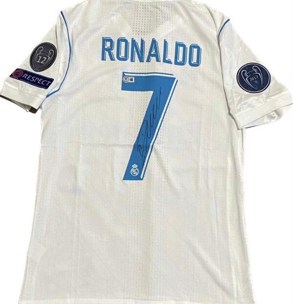CRISTIANO RONALDO SIGNED REAL MADRID 2017-2018 CHAMPIONS LEAGUE KIEV WINNERS JERSEY - Image 2