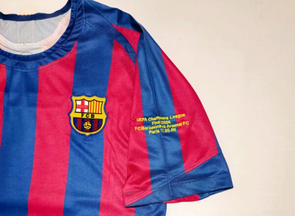 RONALDINHO SIGNED BARCELONA 2005-2006 JERSEY BECKETTS COA - Image 4