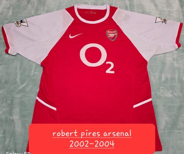 Robert Pires Signed Arsenal 2002-2004 Jersey