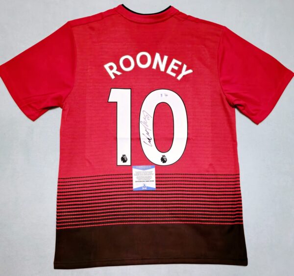 Wayne Rooney Signed Manchester United Jersey Beckett COA - Image 3