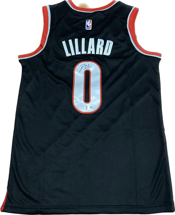 Damian Lillard Signed Portland Trail Blazers Jersey Beckett COA - Image 3