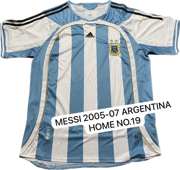 LIONEL MESSI SIGNED ARGENTINA 2005-2007 JERSEY ICONS COA
