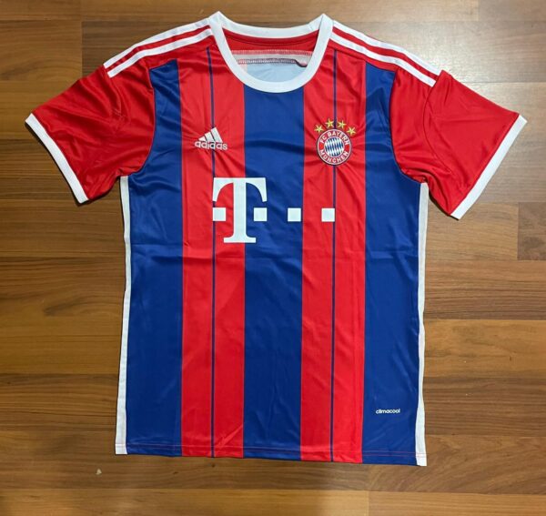 ROBERT LEWANDOWSKI SIGNED BAYERN MUNICH JERSEY + BECKETT COA