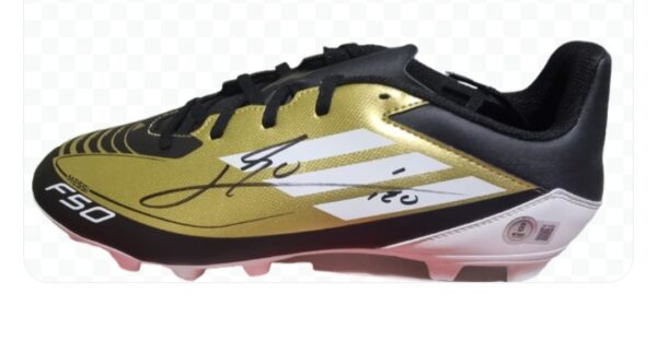 LIONEL MESSI SIGNED ADIDAS SOCCER BOOT + BECKETT COA